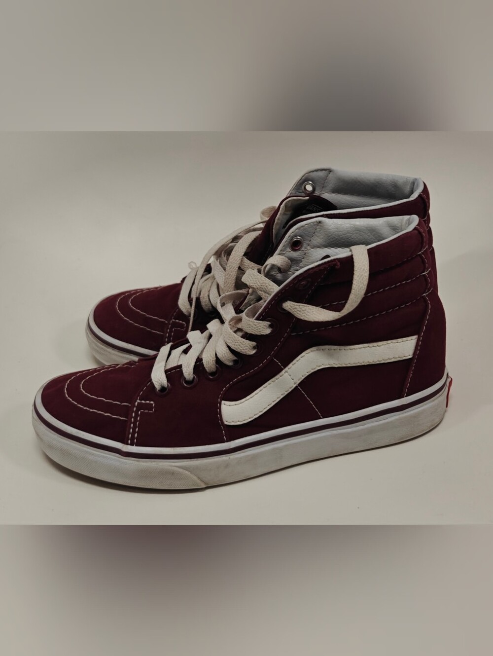 Vans Sk8-Hi High Top Sneakers Maroon Unisex Women’s 7 / Men’s 5.5 Classic Skate